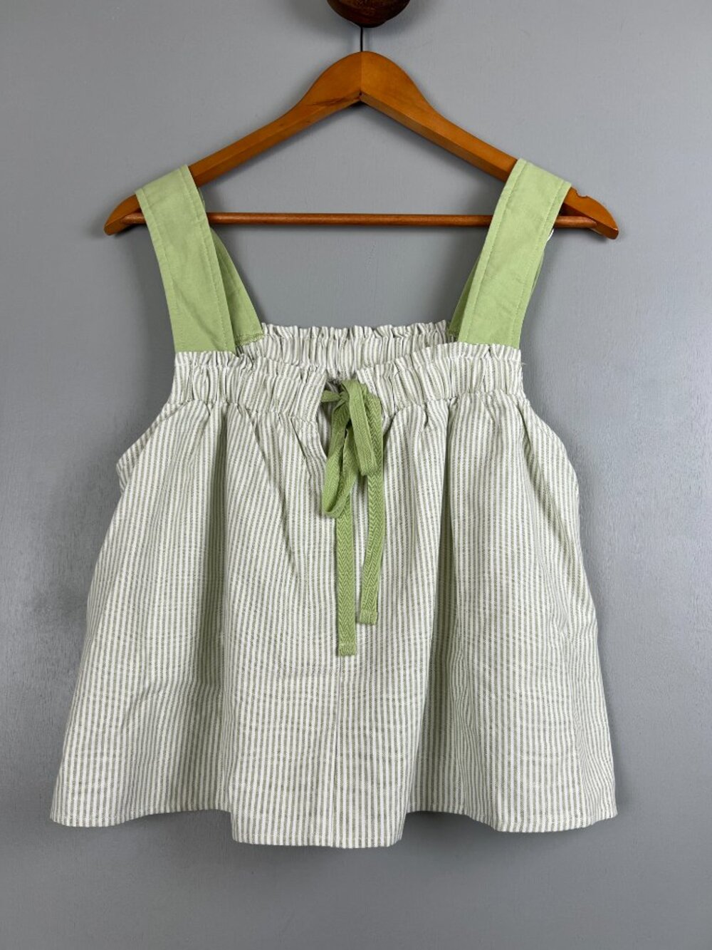 Peach Love California Buckle Shoulder Crop Top Sage Green Stripe Small NWOT - Picture 4 of 4